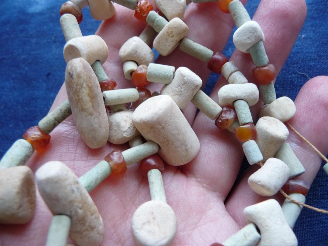 【年末セール】古代　ファイアンスビーズ　オリジナル　ネックレス連