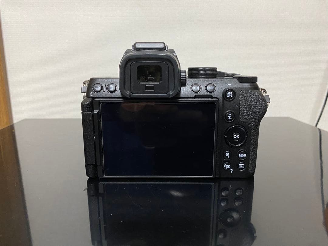Nikon Z50IIボディ　充電器、カメラケース付き　美品箱付き