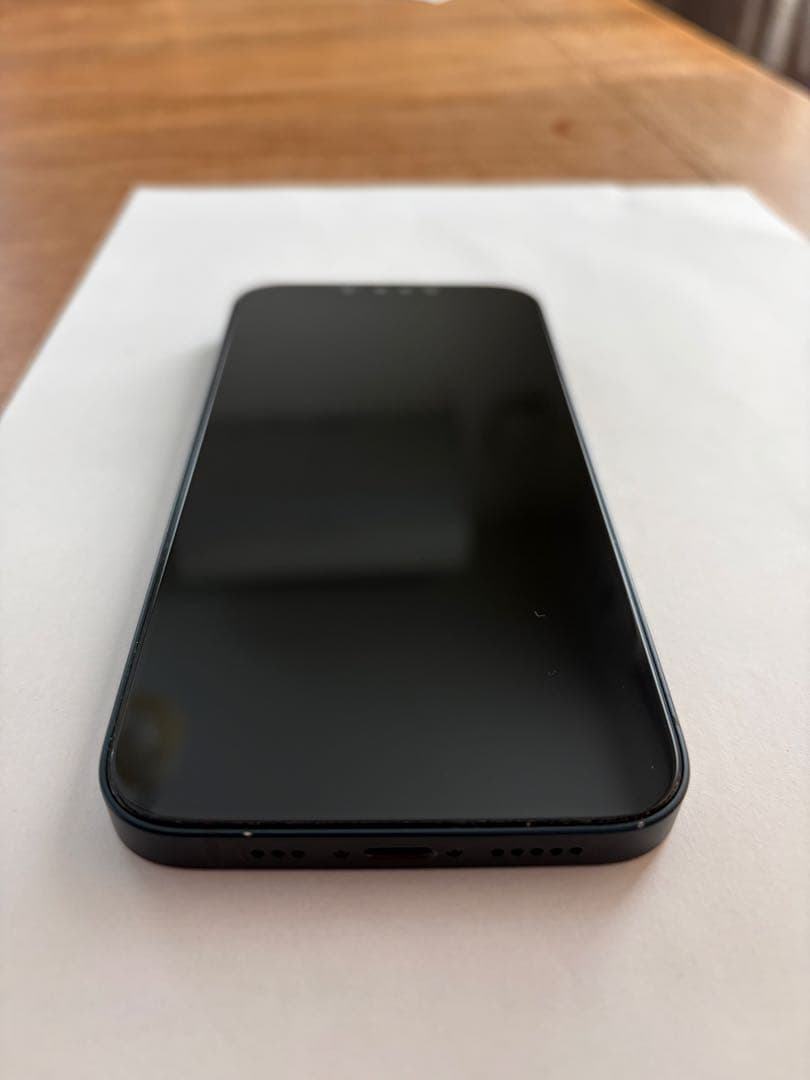 Apple iPhone 13 ミッドナイト本体