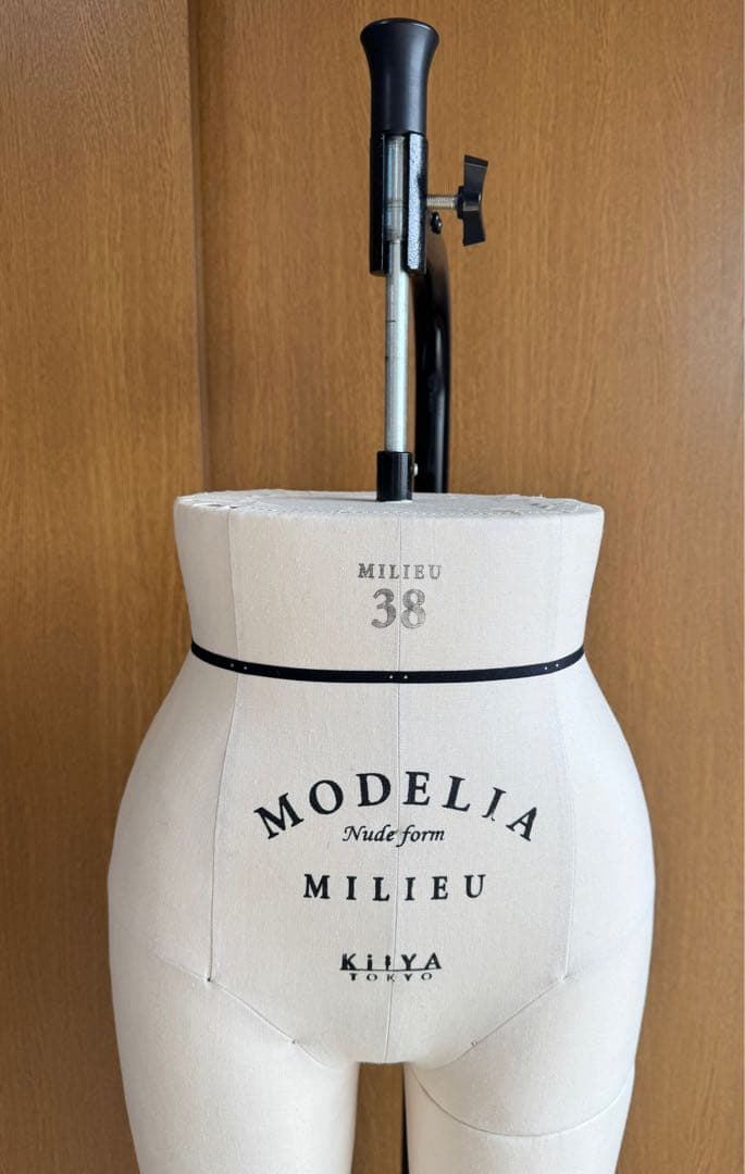 KIIYA MODELIA（モデリア）」シリーズのパンツボディ　38サイズ