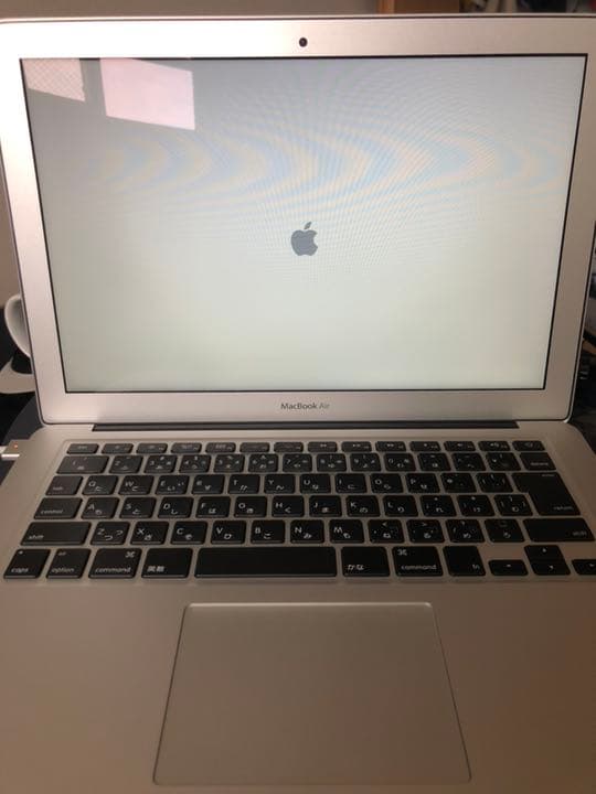 MacBook are マックブック エア 早めに売りたいです。値下げ交渉あり