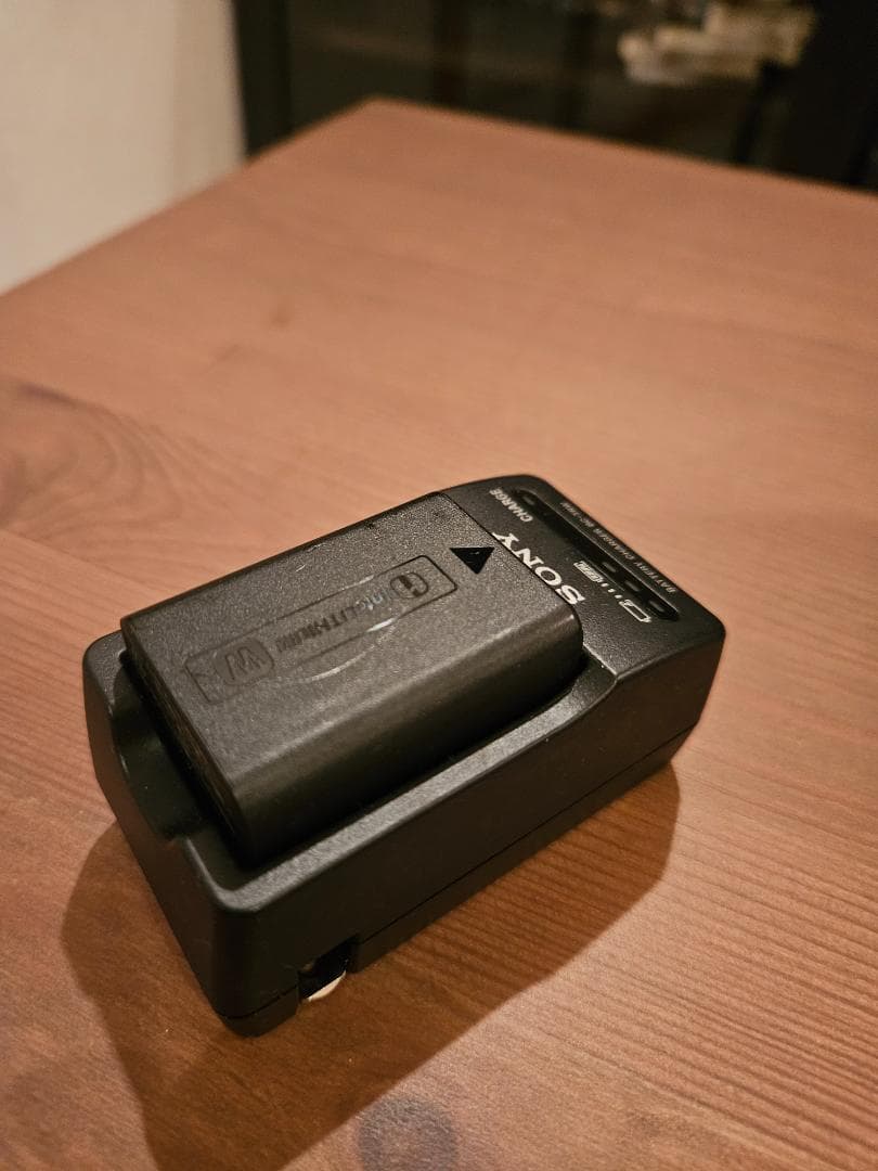 SONY Vlog用カメラ ZV-E10L＋シューティンググリップ＋広角レンズ