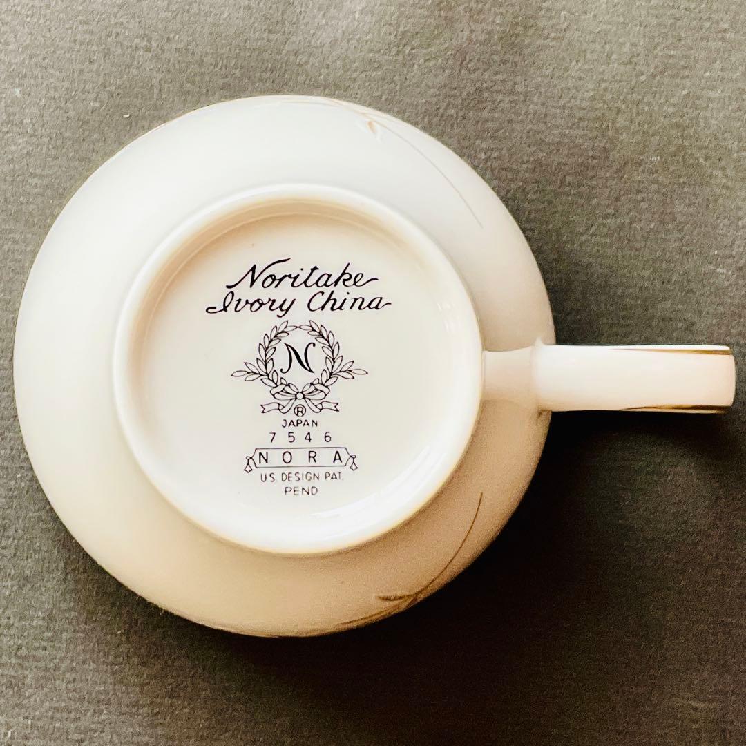 ノリタケ アイボリーチャイナ NORA 白薔薇　金彩　ティーセット 6人分