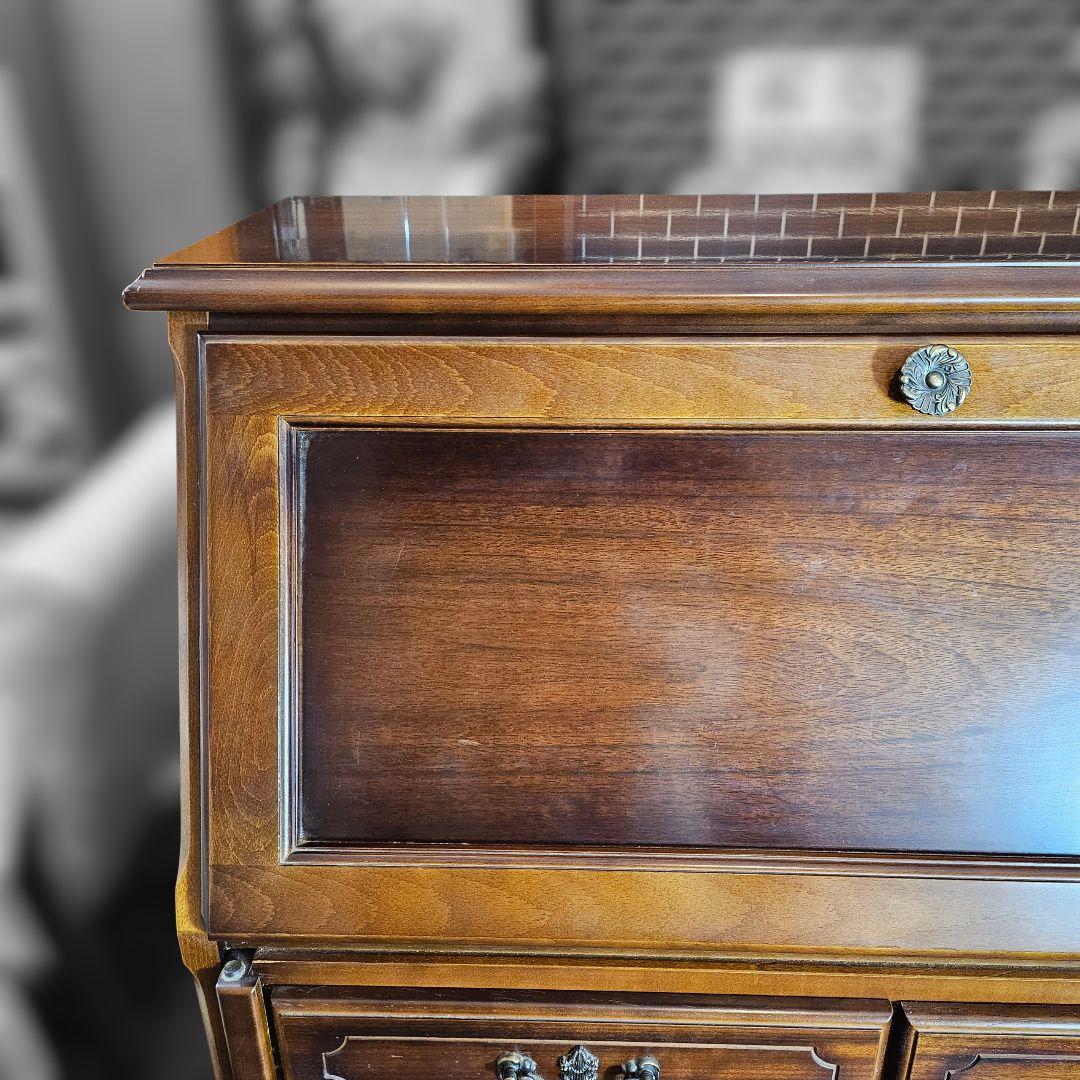 Ｊ*Ｉ様 カリモク コロニアルシリーズ ライティングビューロー/デスク QC30