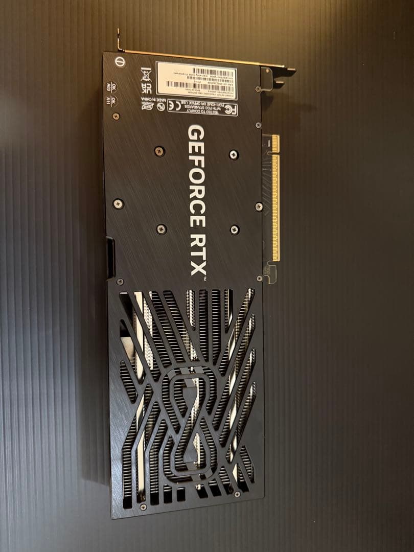 グラフィックボード・グラボ・ビデオカード GeForce RTX 5060 Ti Infinity 3 [16GB]