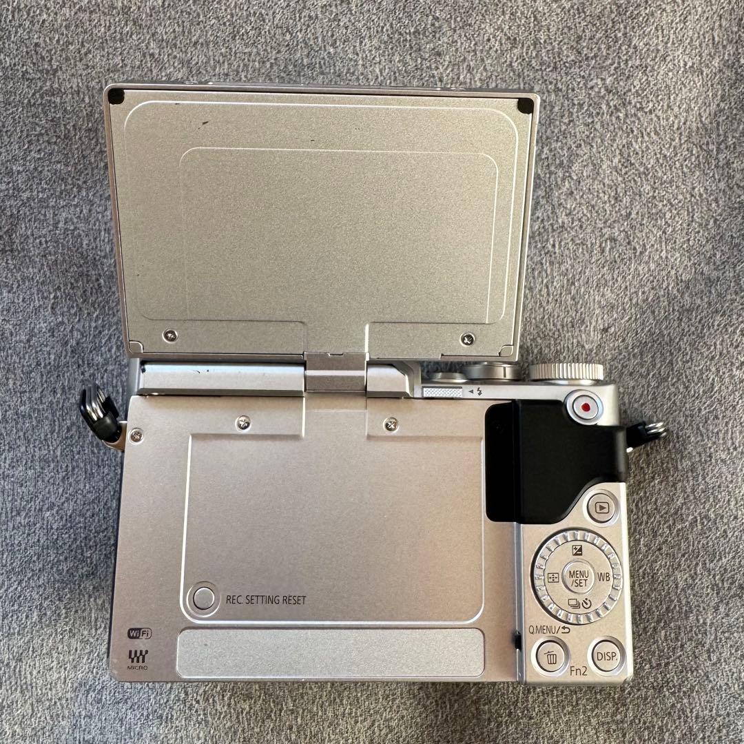 LUMIX DC-GF9 ダイヤル難あり