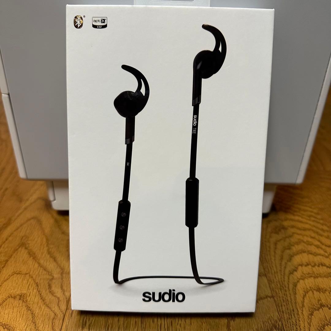 sudio TRE BLACK イヤフォン【箱・付属品すべてそろっています】