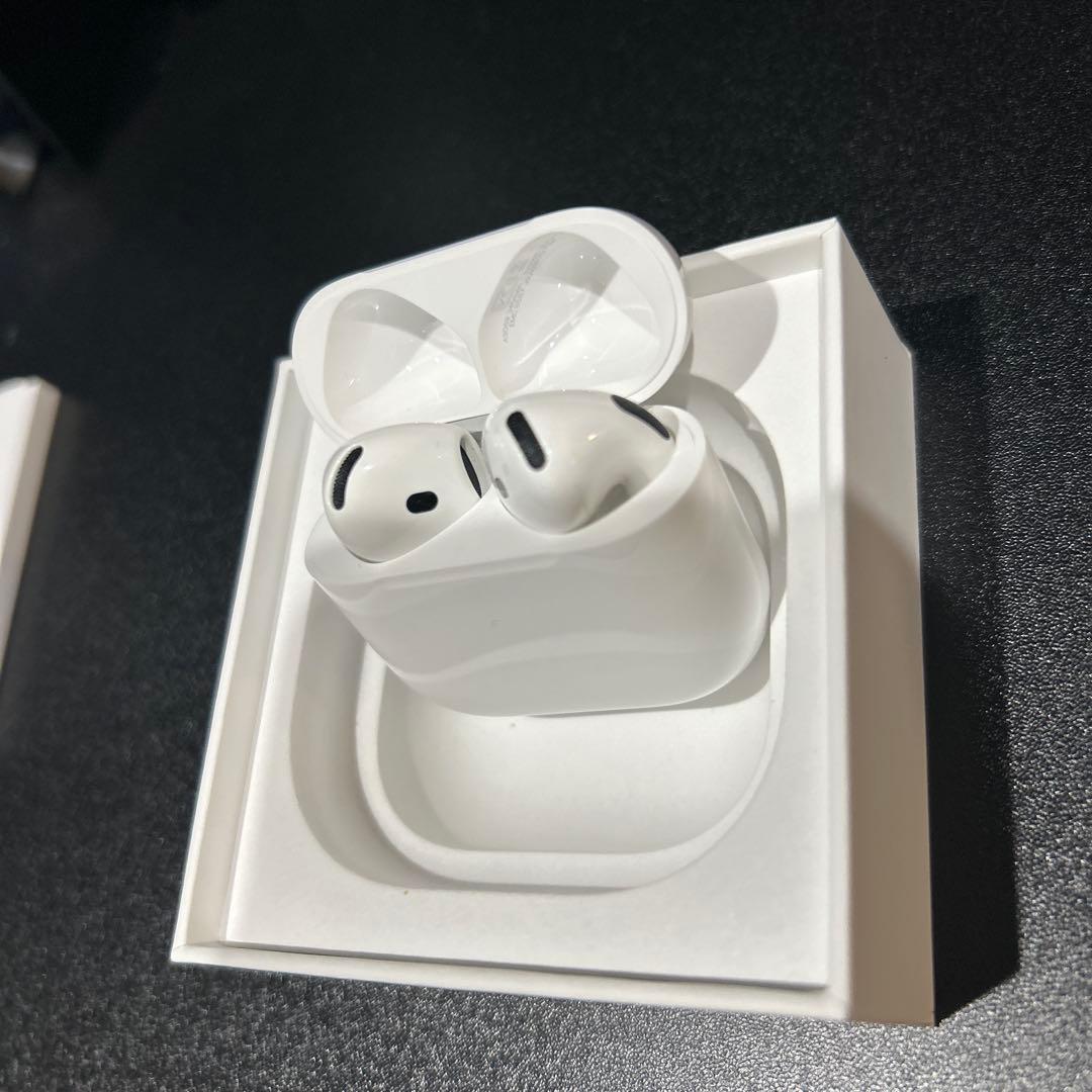 AirPods 4 本体 アクティブノイズキャンセリング ケースと掃除セット