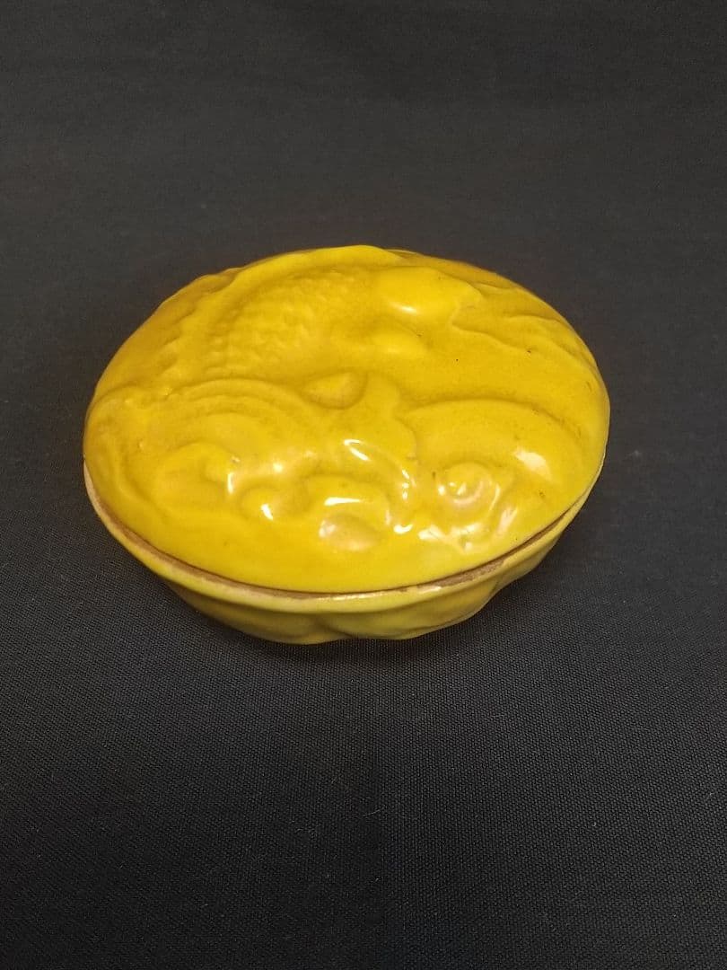 荒磯香合 永楽善五郎造 共箱