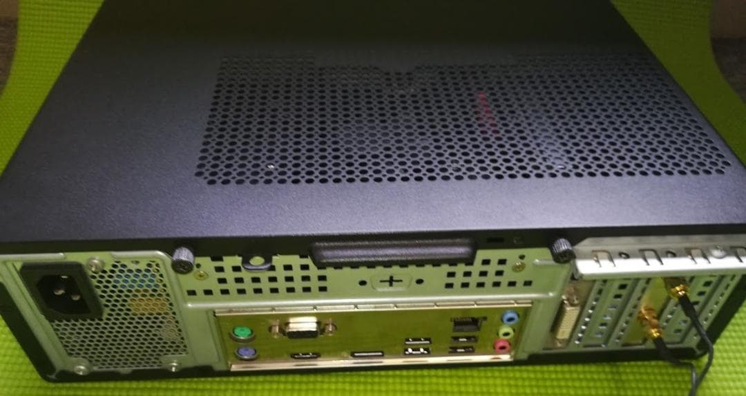 i5 9400F DDR4 16G SSD512　HD2TB　WIN11