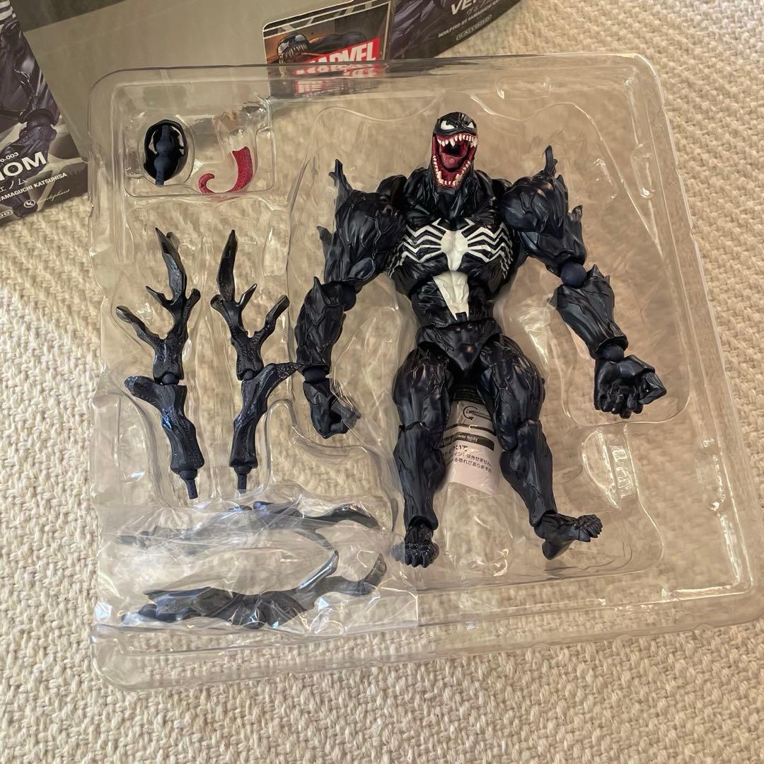アメイジングヤマグチ ヴェノム リボルテック 可動フィギュア