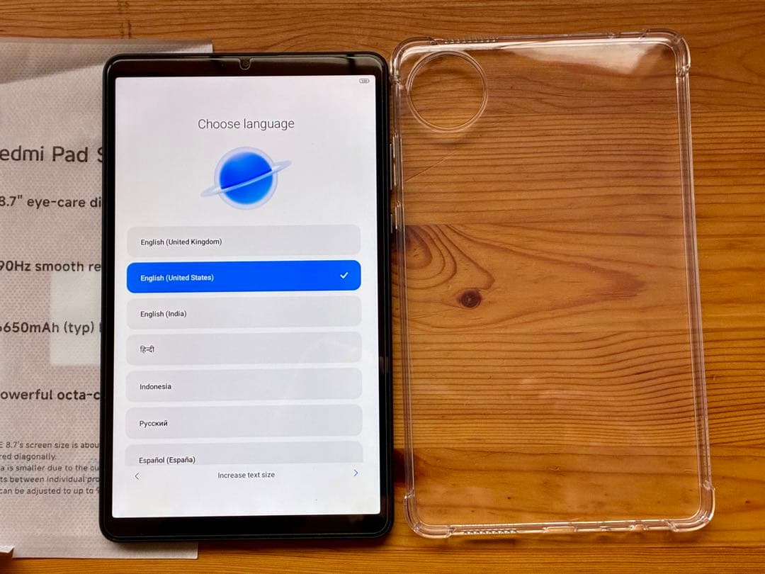 Redmi Pad SE 8.7 本体 保護ガラスと透明ケース付