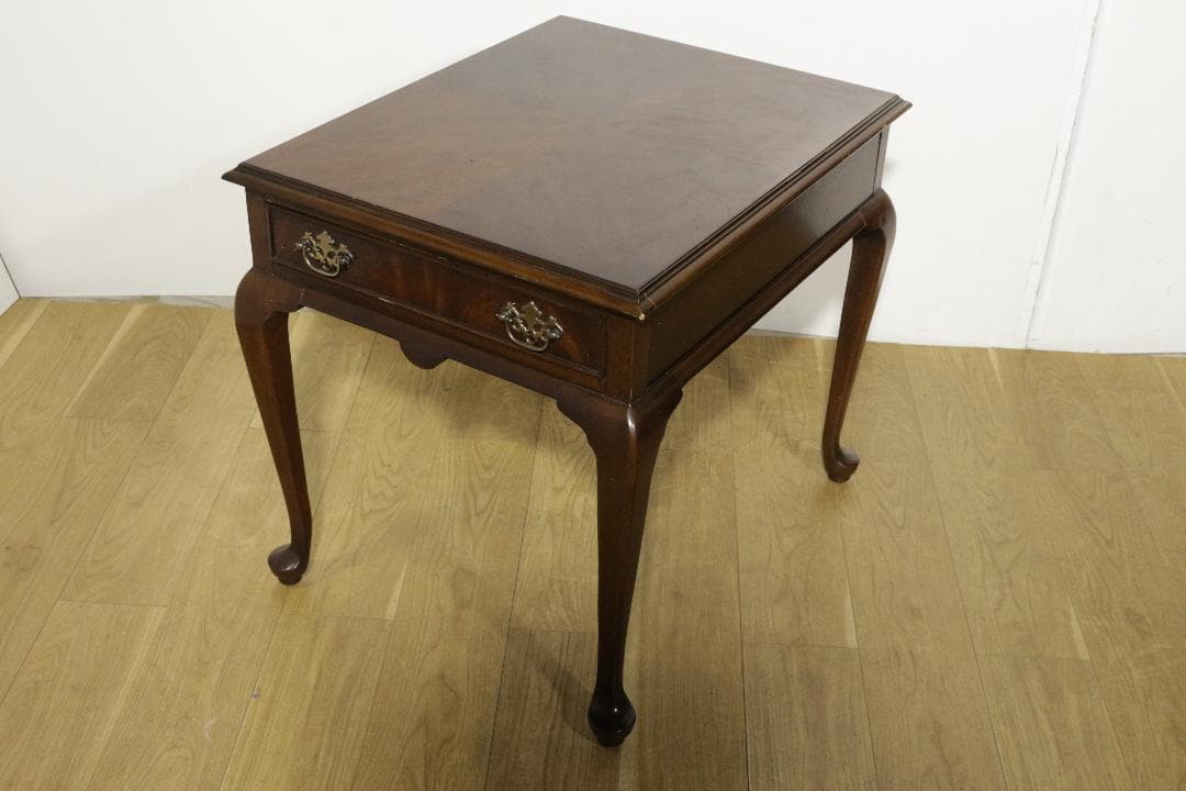 Drexelドレクセル★サイドテーブル★クラシック★木製家具★ネコ脚★