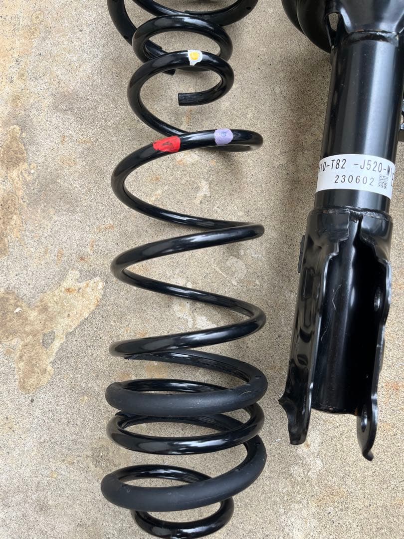 ホンダ/ Honda N-ONE RS CVT（JG3）純正サスペンション