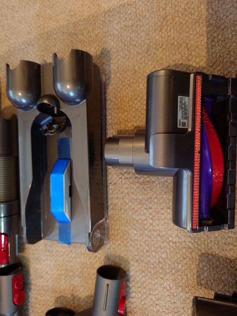 DysonダイソンV10(SV12) ジャンク品バッテリーは純正新品交換済未使用