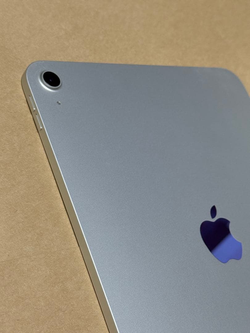 Apple iPad 第10世代 シルバー 本体