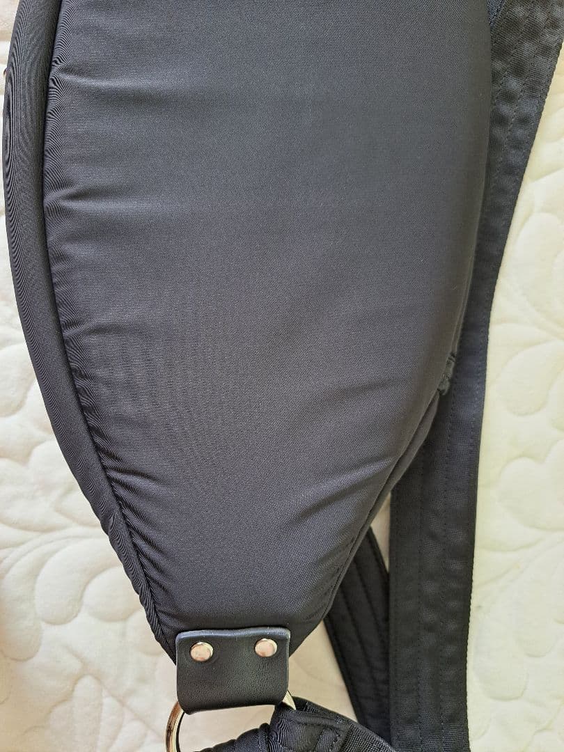 【週末割引中】ノルンマーニ 抱っこバッグ N/ORN mani ナイトブラック