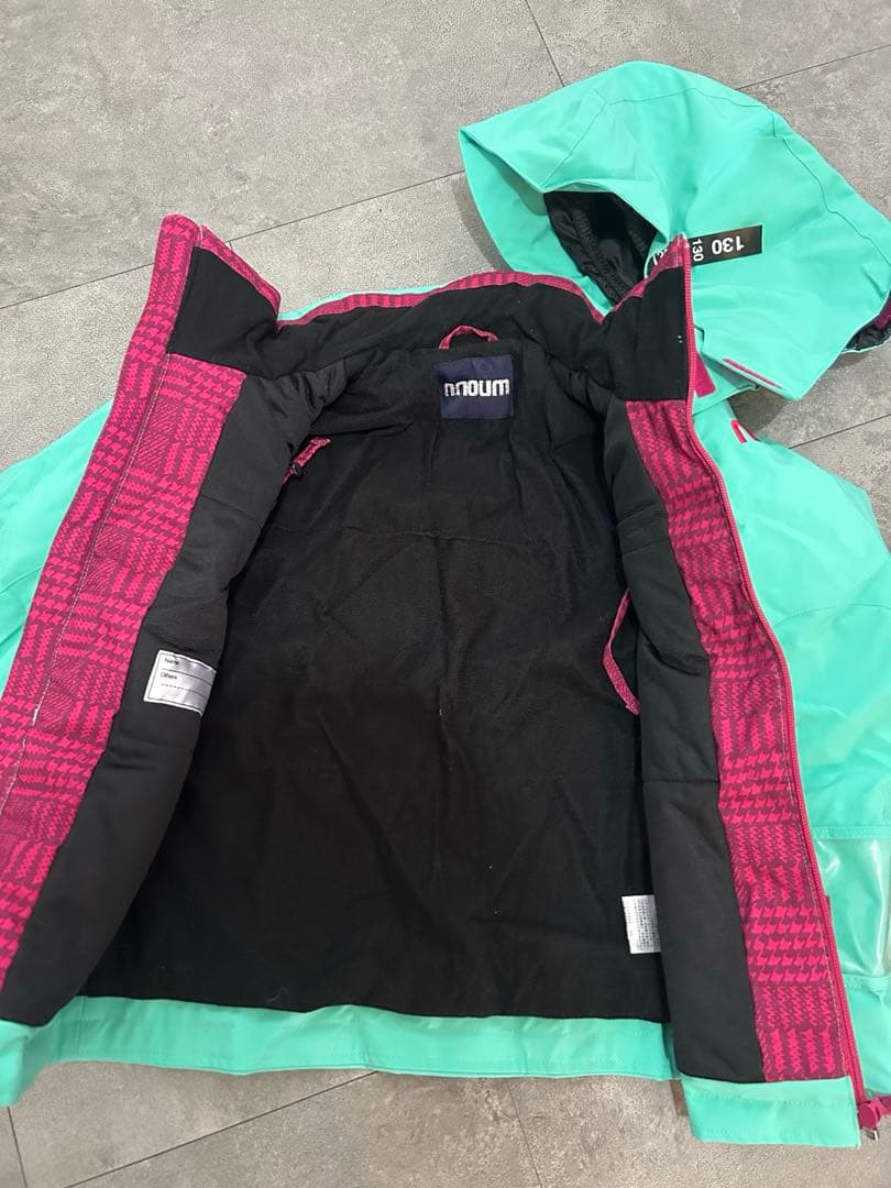 NNOUMキッズスキーウェア130