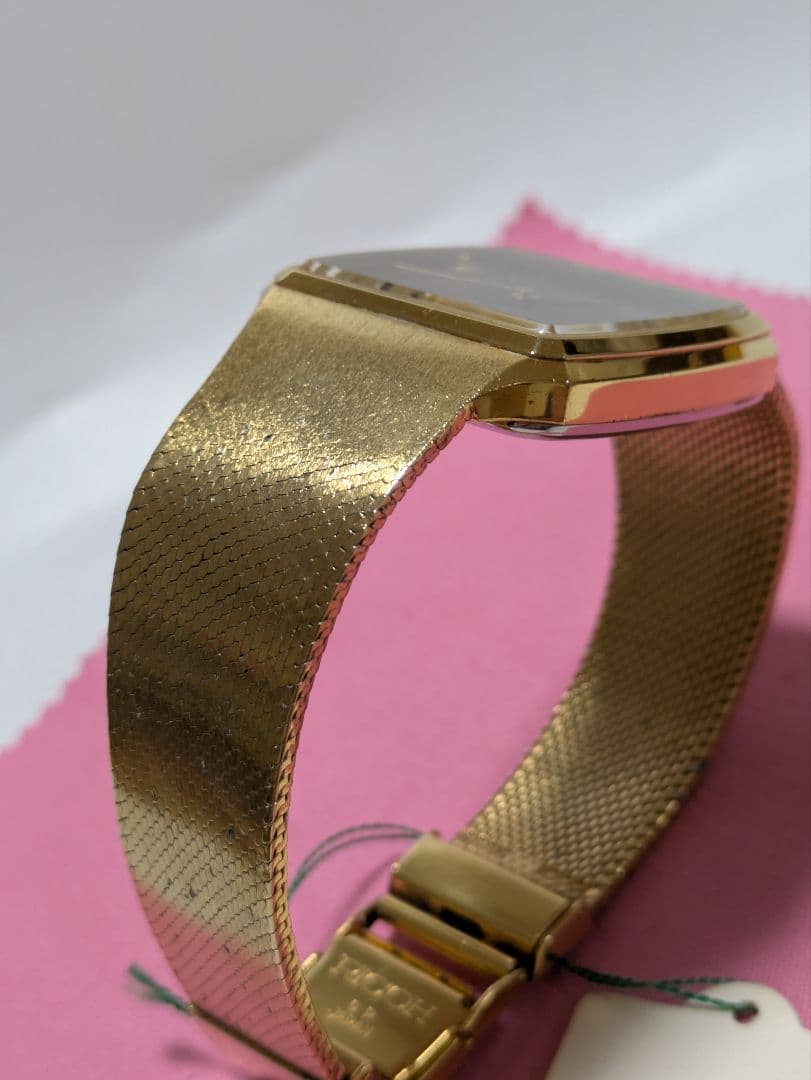 RICOH ブラック＆ ゴールド アンティーククォーツ腕時計