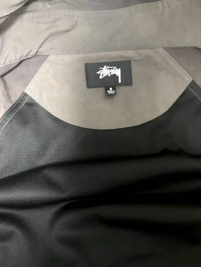 stussyシェルジャケット