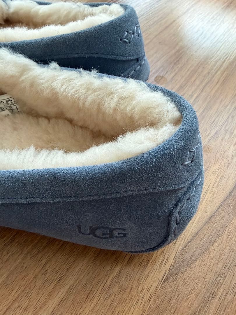 新品未使用⭐︎UGG ブルー モカシン スリッポン
