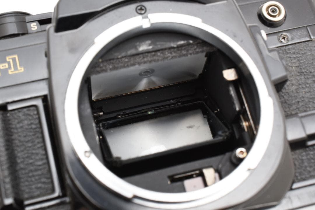 モルト張替え済・塗装ハゲあり★Canonキャノン AE-1 ボディ #18166