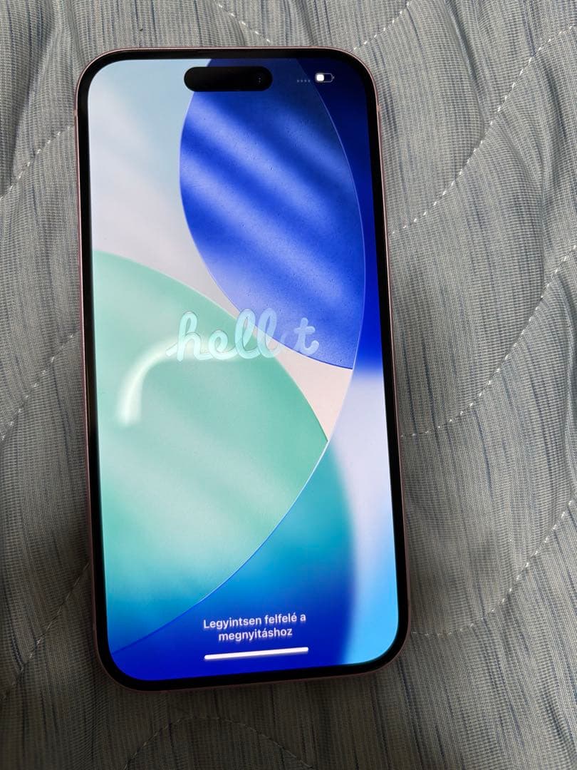 iPhone 15 128 GB Pink ピンク　iphone15 AU