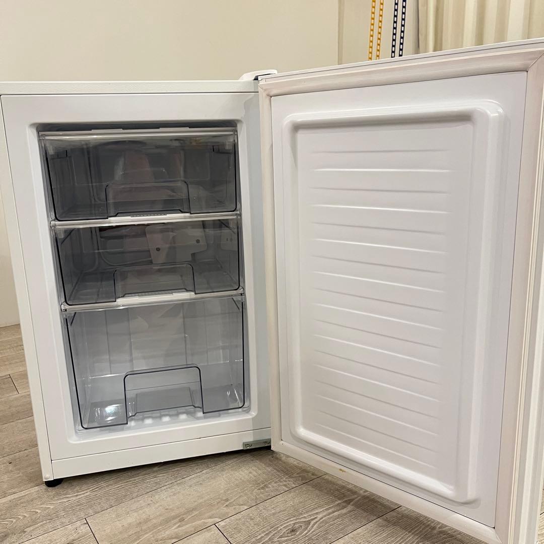 w*h様 ALLEGIA アレジア 61L 家庭用冷凍庫 2021年