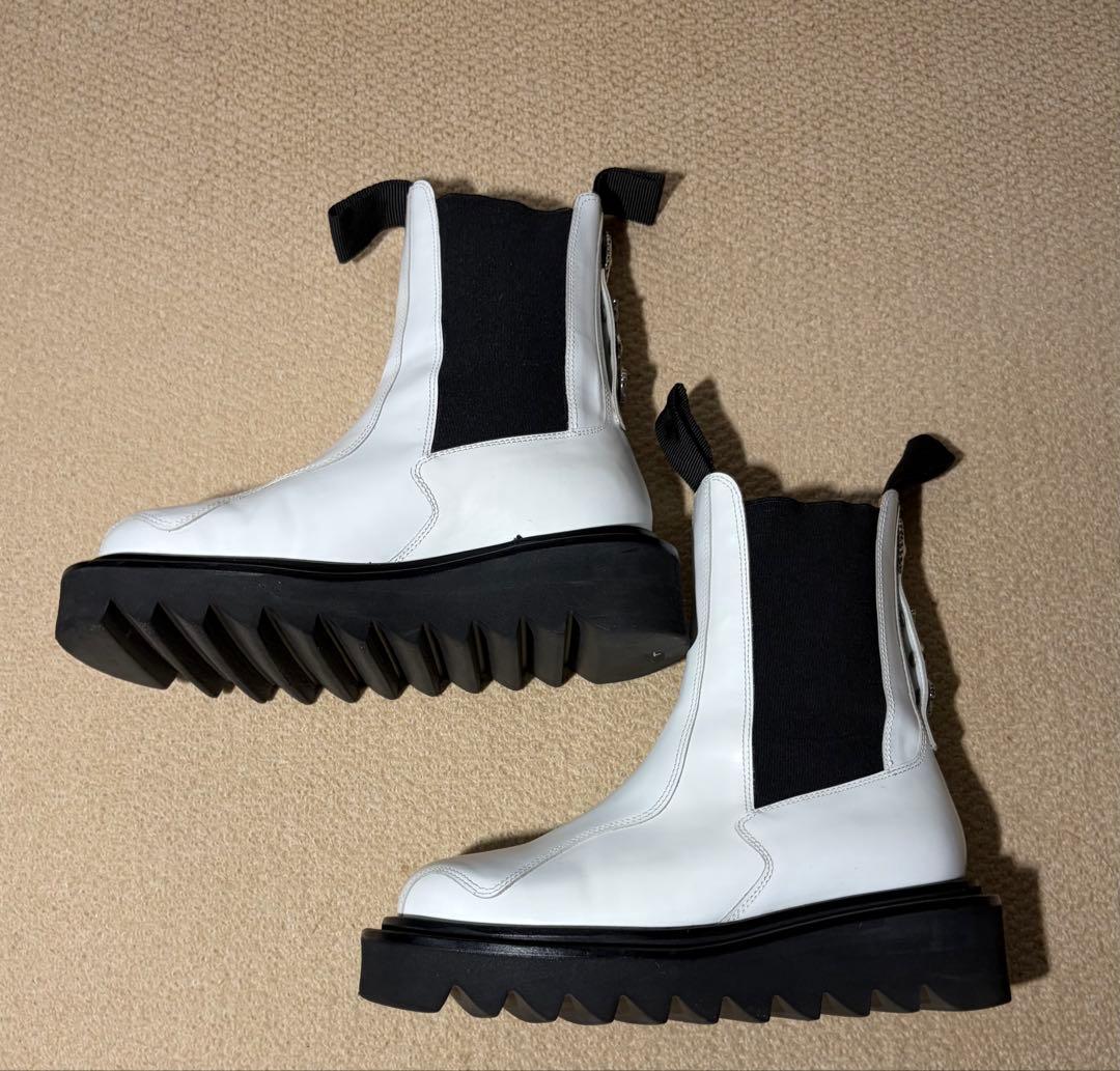 TOGA PULLA トーガプルラ　SIDE GORE BOOTS