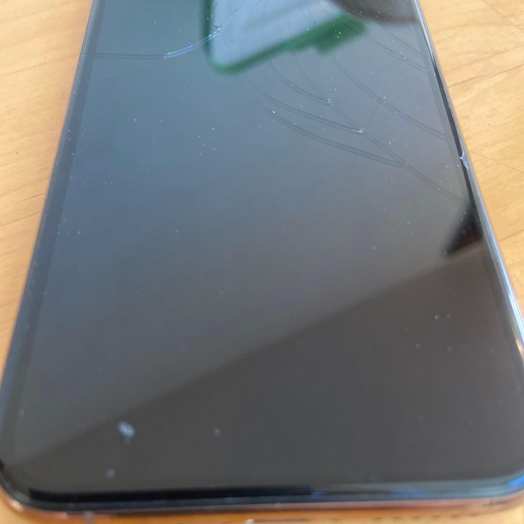 Apple iPhone 11pro本体 ゴールド　ジャンク