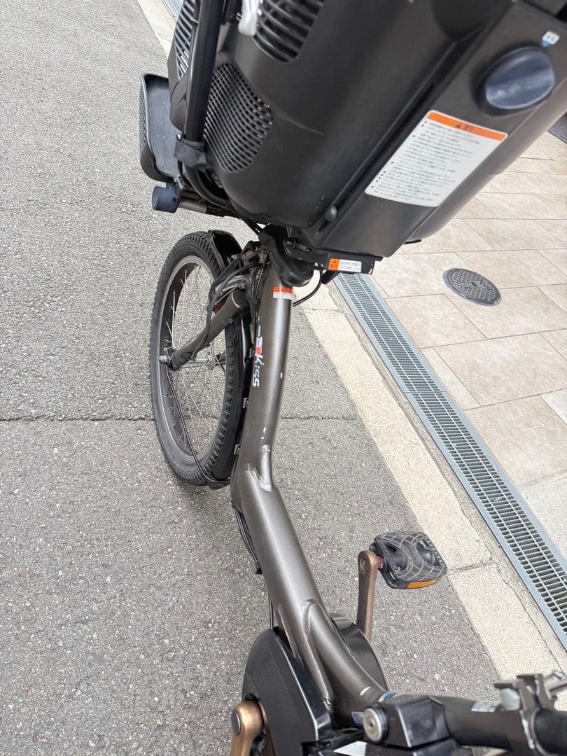 子供乗せ　3人　ヤマハ　電動アシスト自転車 チャイルドシート付き グレー