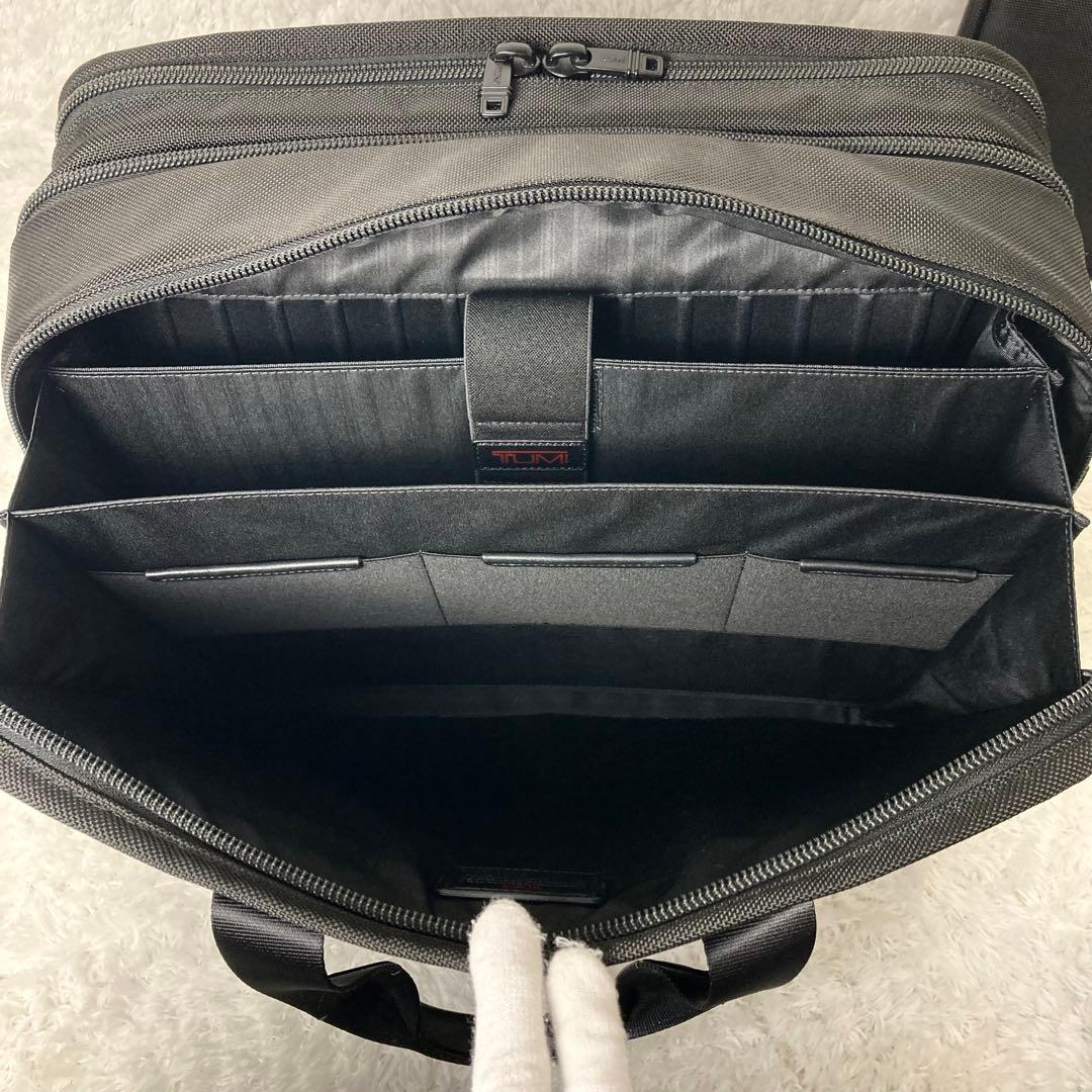 未使用級✨ TUMI アルファ エクスパンダブル　オーガナイザー ブリーフケース
