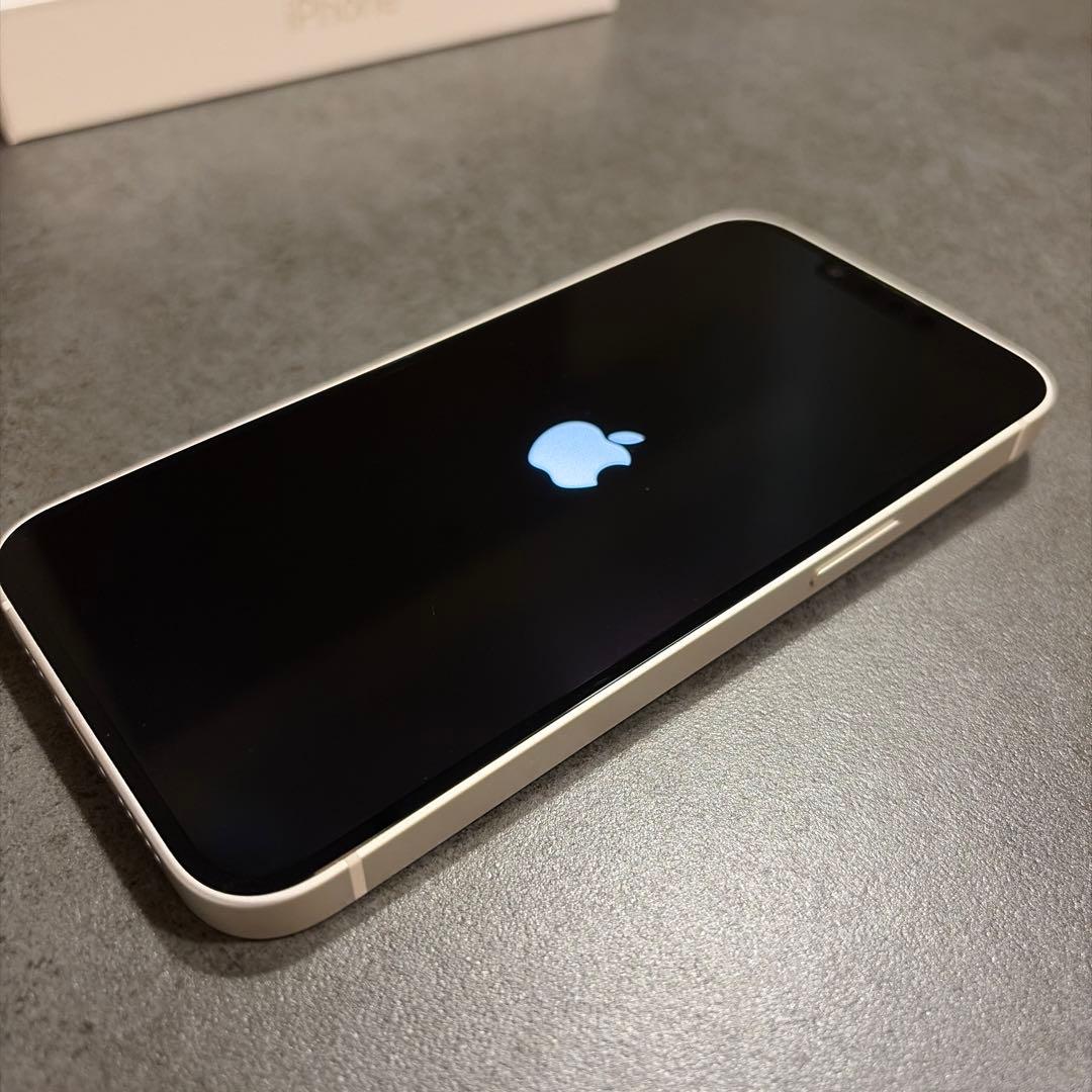 【中古】Apple iPhone 14 スターライト 256GB