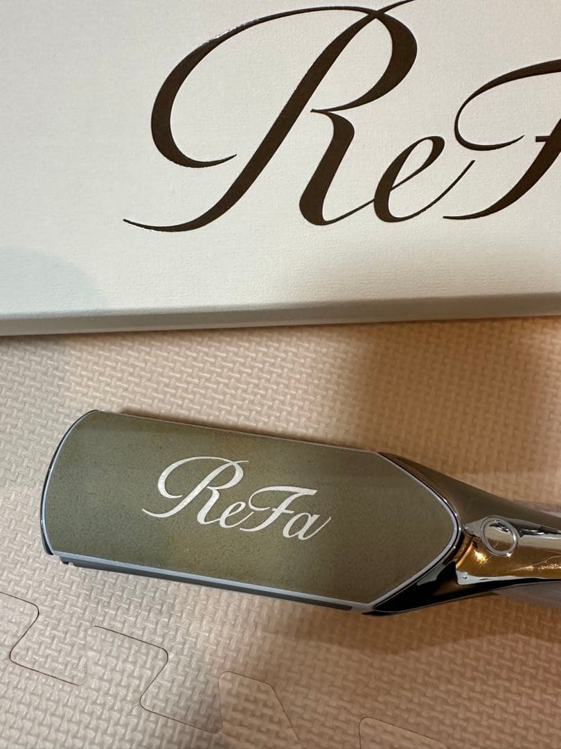 ReFa リファパワーストレートアイロン プロ（ホワイト）定価33000税込
