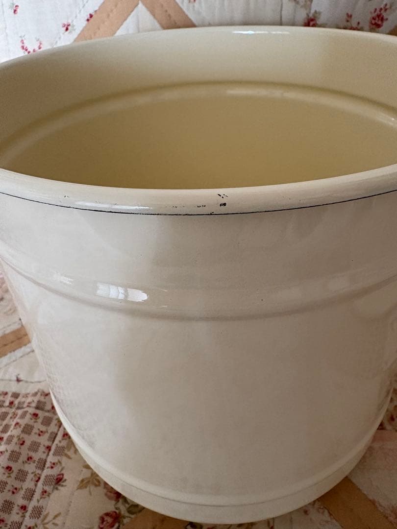 イマン　ローズバスケット　ホーロー　ビートストッカー