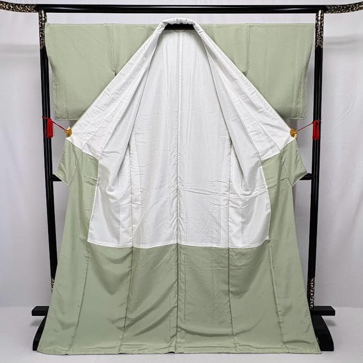 ゆりのはな　付下げ　汕頭刺繍　扇子柄　ちりめん　トール　薄山葵色　正絹　H609