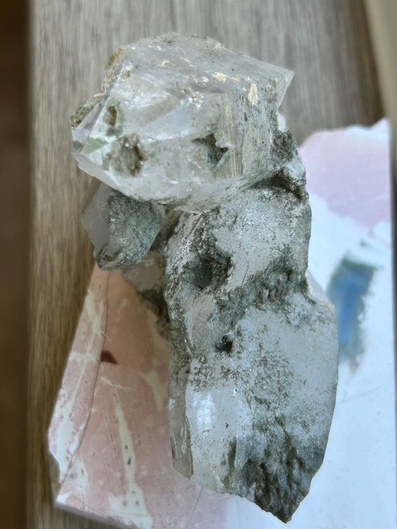 ガネッシュヒマール産 ヒマラヤンクォーツ クローライト