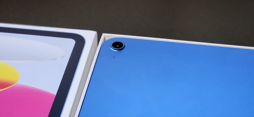 iPad 第11世代(A16) 128GB ブルー Wi-Fi充電器ケーブル付属