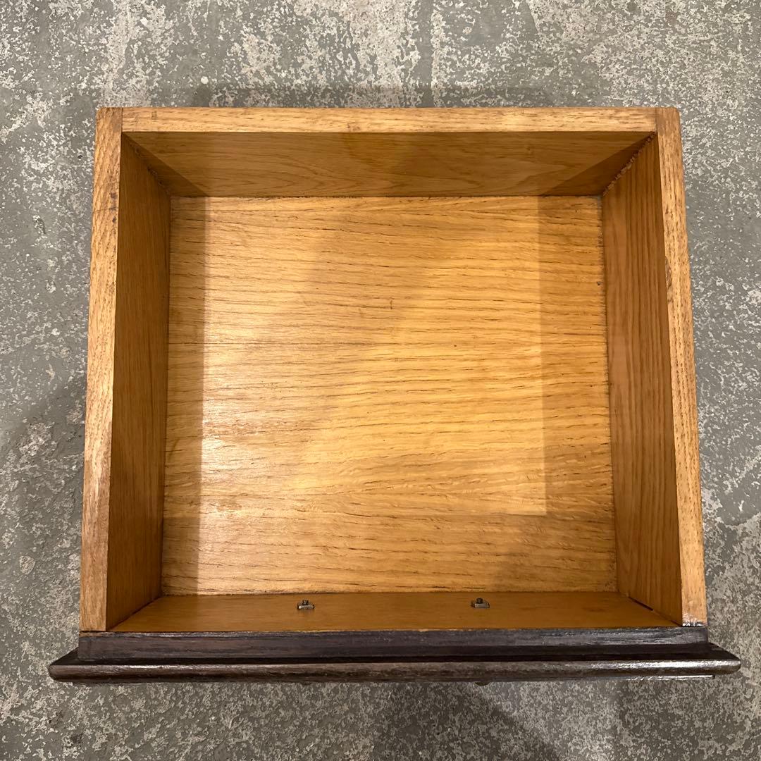 年末年始saleヴィンテージ　木製サイドテーブル　引き出し付き　2