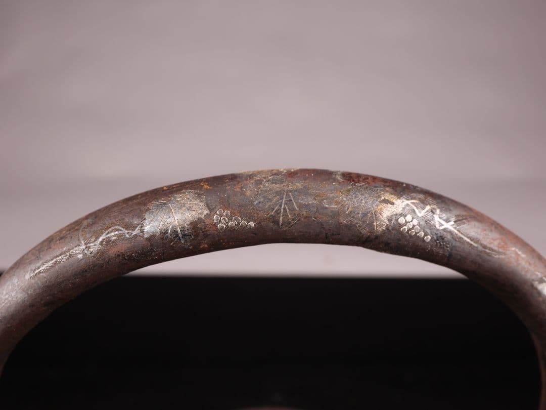 K1509 鉄瓶 龍文堂造 宝珠形 斑紫銅蓋 重量1495g 容量1400ml