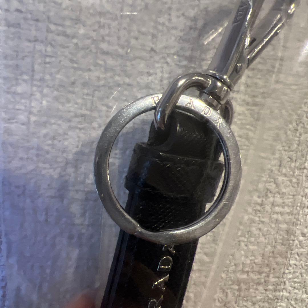 プラダ キーホルダー PRADA SAFFIANO サフィアーノ キーホルダー