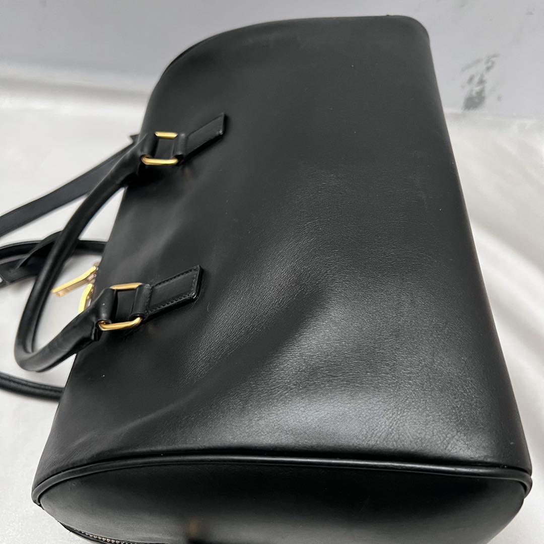 ◇レア美品◇サンローラン　ダッフル6 ショルダーバッグ　ブラック　カーフレザー