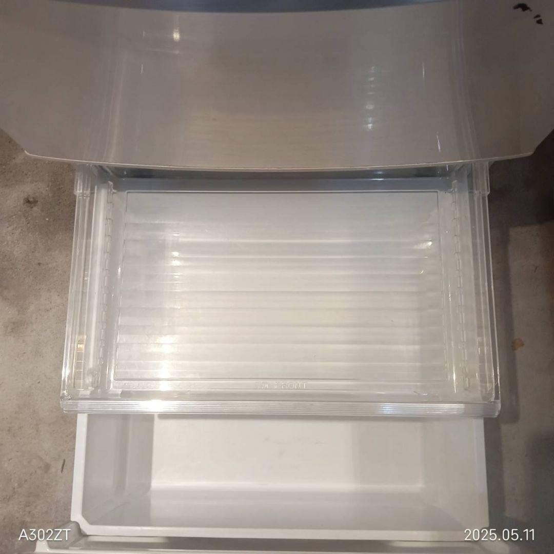 034 送料設置無料東京神奈川限定配送 Panasonic大型冷蔵庫　411L