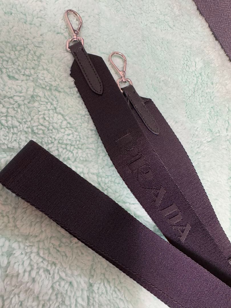 R*様 PRADA☆プラダ☆最新☆☆新品☆iphone16 proMax ☆スマ