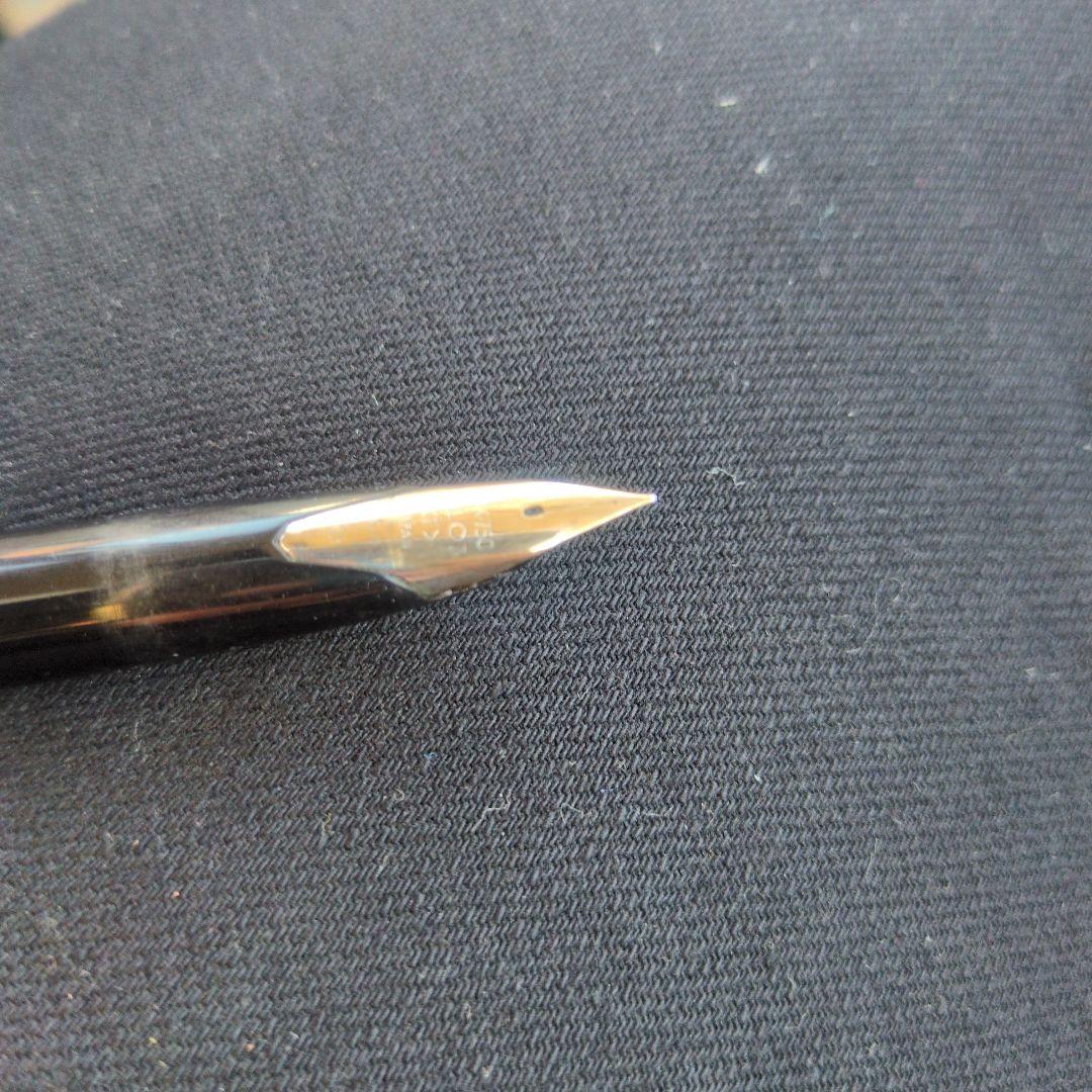 パイロット　ステンレスシルバー 万年筆 18k 750