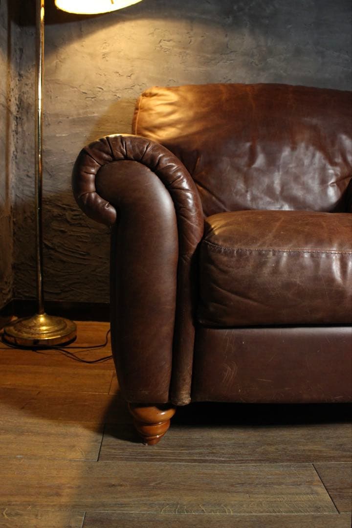 首都圏送無料〜　美　NATUZZI イタリア 本革　ヴィンテージ　ソファ　アーム