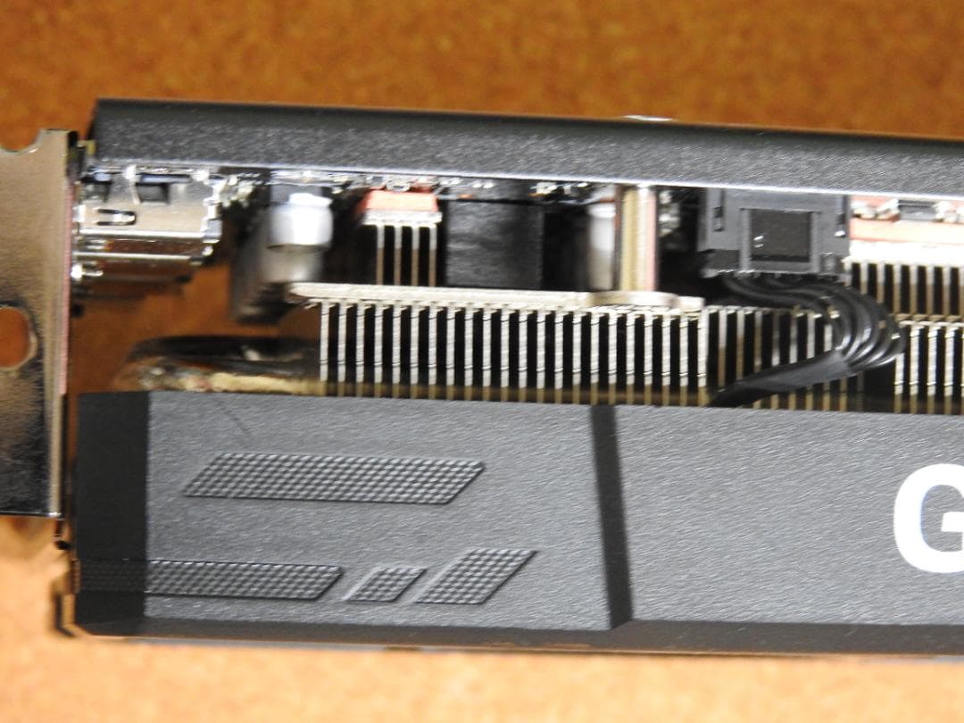 Palit RTX 4060 Ti 16GB JetStream 動作確認済み