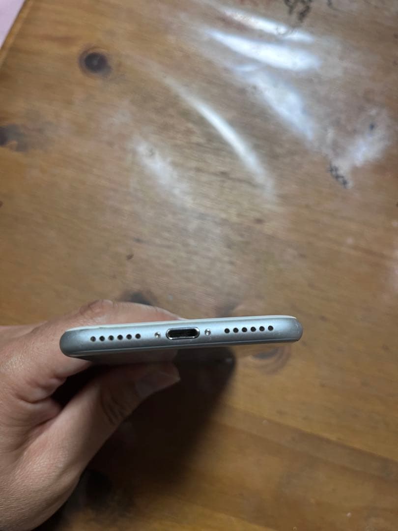 iPhone8 シルバー 64GB