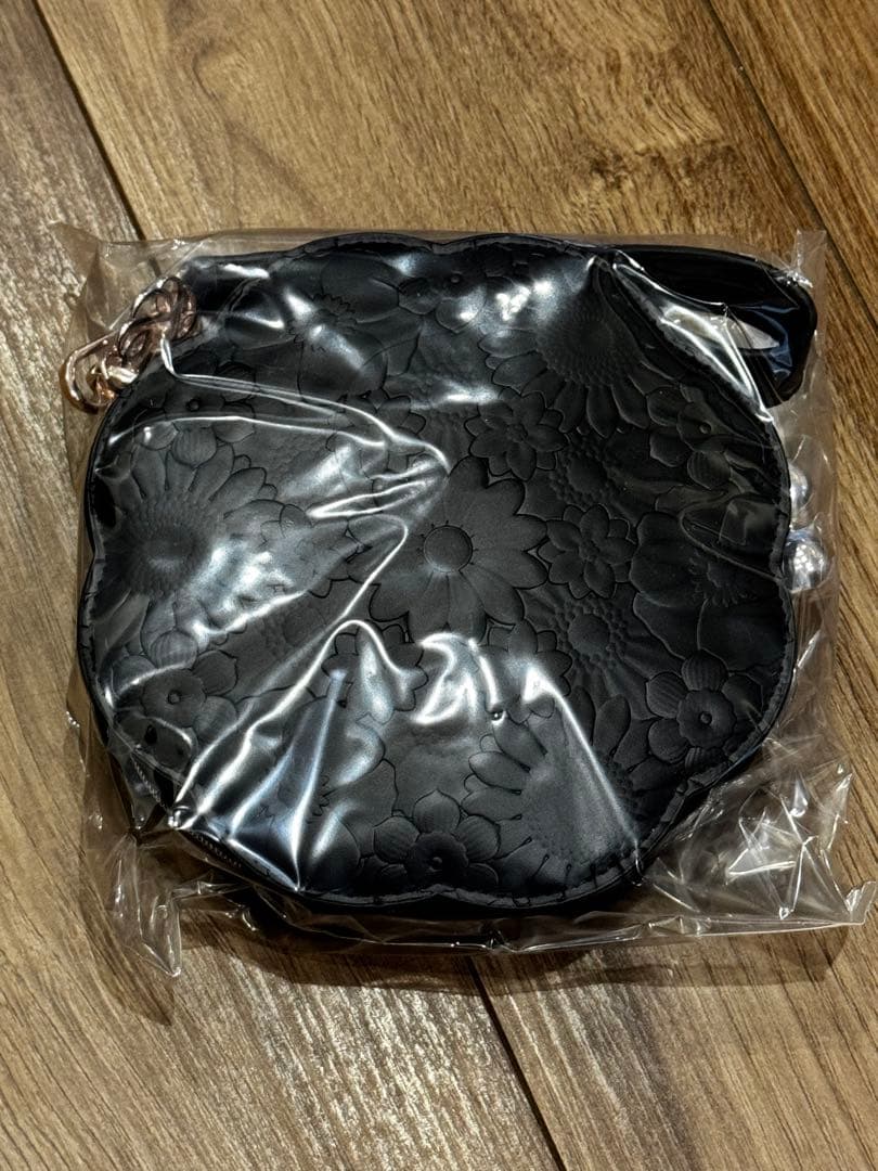 【新品未使用】コスメデコルテ 2025クリスマスコフレ シャドウ ポーチのみ