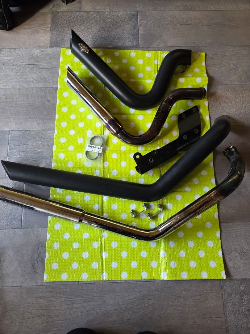 VANCE & HINES マフラー　ハーレースポーツスター　写真追加